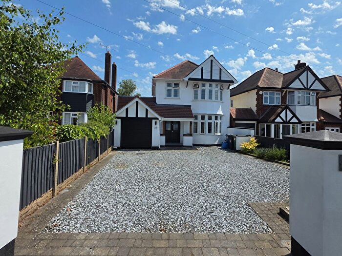 3 Bedroom Detached House For Sale In Cot Lane, Kingswinford, DY6