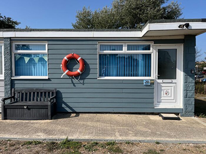 2 Bedroom Park Home For Sale In Yaverland Road, Sandown, PO36