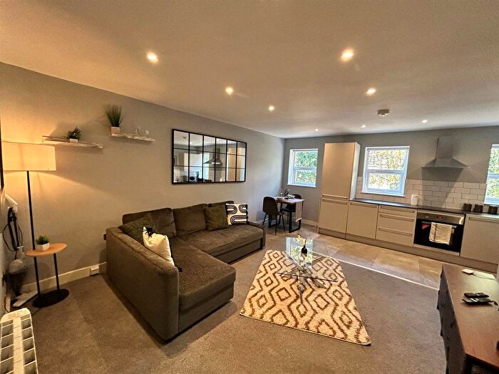 2 Bedroom Flat To Rent In Providence Place, Brighton, BN1