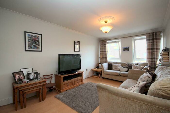 1 Bedroom Flat To Rent In Theseus Walk, Angel, London, N1