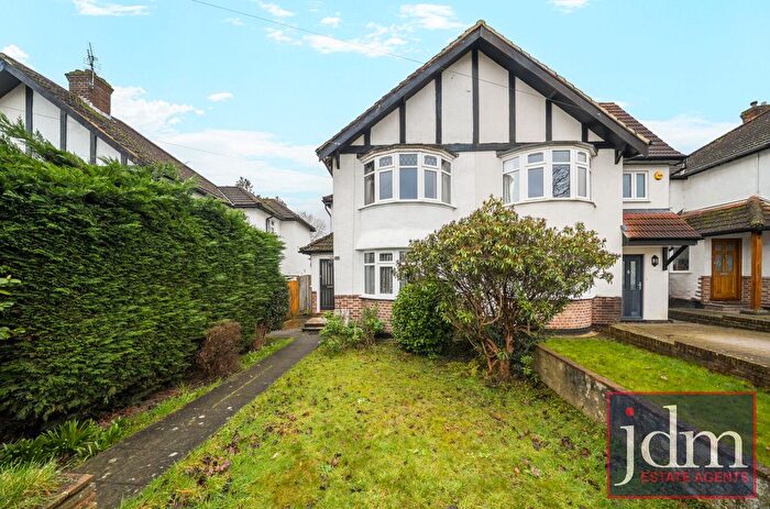 2 Bedroom Semi Detached House To Rent In Crescent Drive, Petts Wood, Orpington, BR5