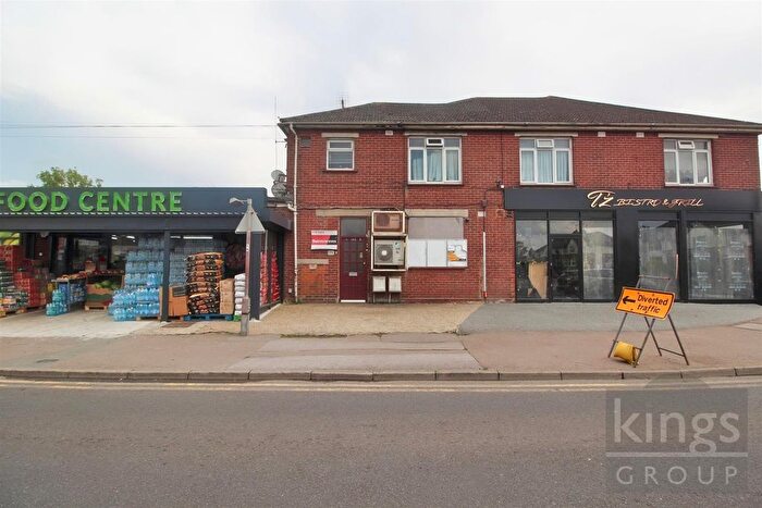 2 Bedroom Maisonette For Sale In Church Lane, Cheshunt, Waltham Cros, EN8