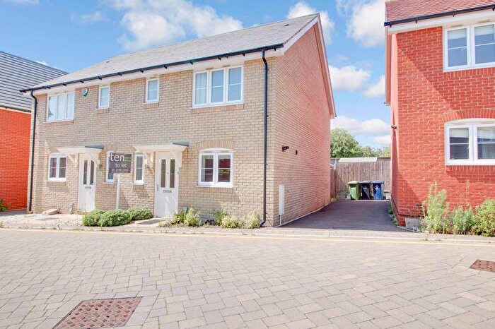 3 Bedroom Semi-Detached House To Rent In The Pastures, St. Neots, PE19