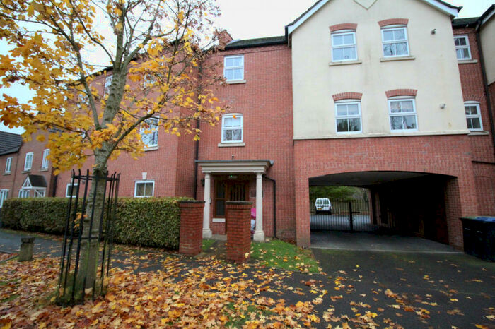 2 Bedroom Apartment To Rent In Brandwood Crescent, Kings Norton, Birmingham, B30