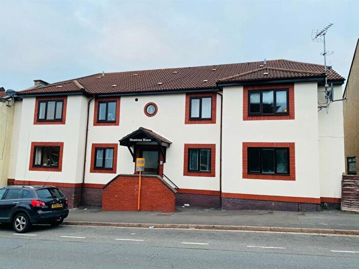 1 Bedroom Flat To Rent In Montreux House, St George, BS5