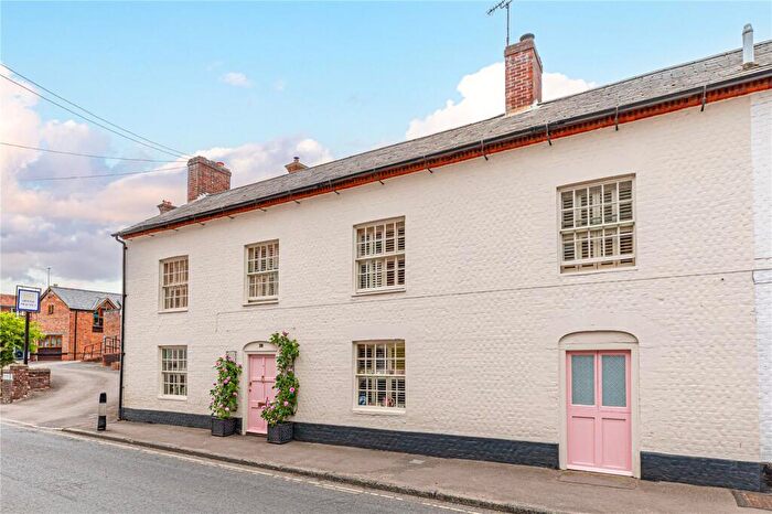 4 Bedroom Terraced House For Sale In High Street, Pewsey, Wiltshire, SN9