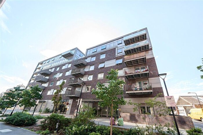 2 Bedroom Apartment For Sale In Hops House, Old Brewery Way, London, E17