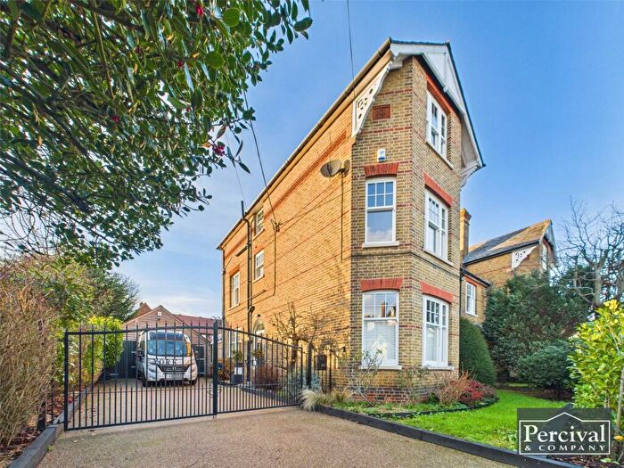 5 Bedroom Semi-Detached House For Sale In York Road, Earls Colne, Colchester, Essex, CO6