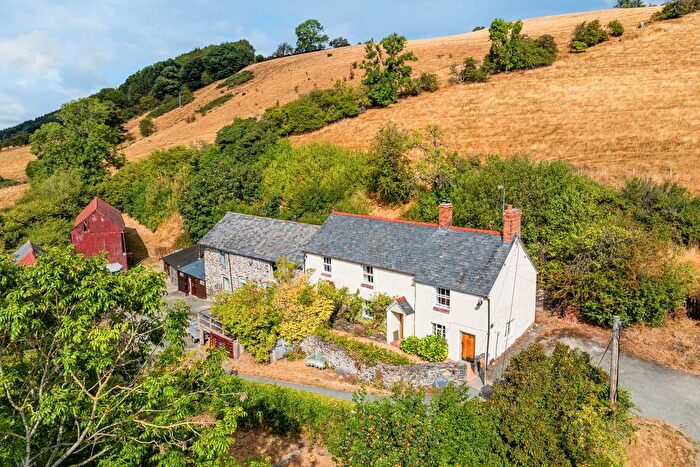 4 Bedroom Equestrian Property For Sale In Llanfechain, Powys, SY22