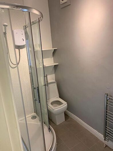 4 Bedroom Flat To Rent In Owens Park, Wilmslow Road, Fallowfield, Manchester, M14