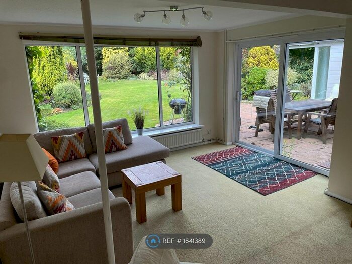4 Bedroom Detached House To Rent In Highleigh, Chichester, PO20