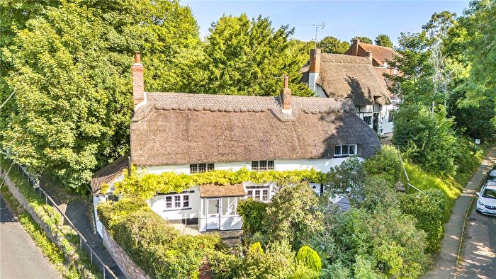 2 Bedroom Cottage For Sale In Bicester Road, Long Crendon, Aylesbury, Buckinghamshire, HP18