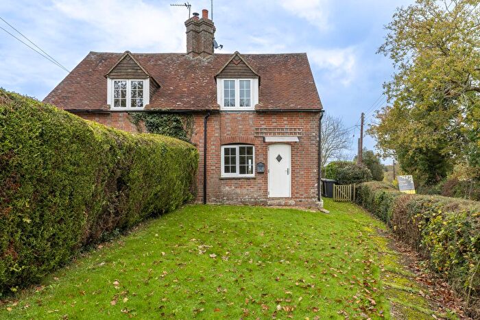 2 Bedroom Semi-detached House To Rent In Back Lane, Rushlake Green, TN21