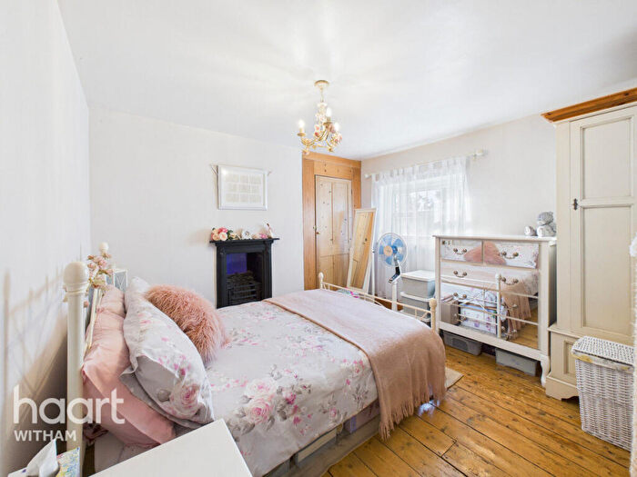 2 Bedroom End Of Terrace House For Sale In The Roothings, Heybridge, CM9