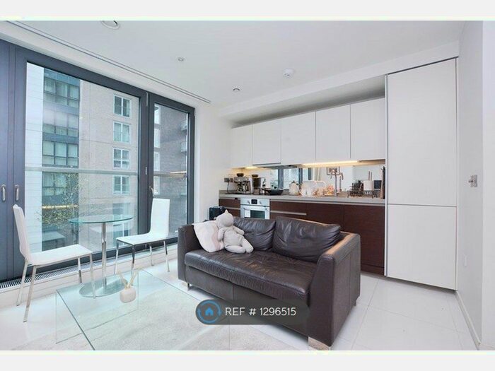Studio To Rent In Baltimore Wharf, London E14