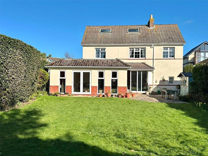 4 Bedroom Detached House For Sale In Keyhaven Road, Milford On Sea, Lymington, Hampshire, SO41