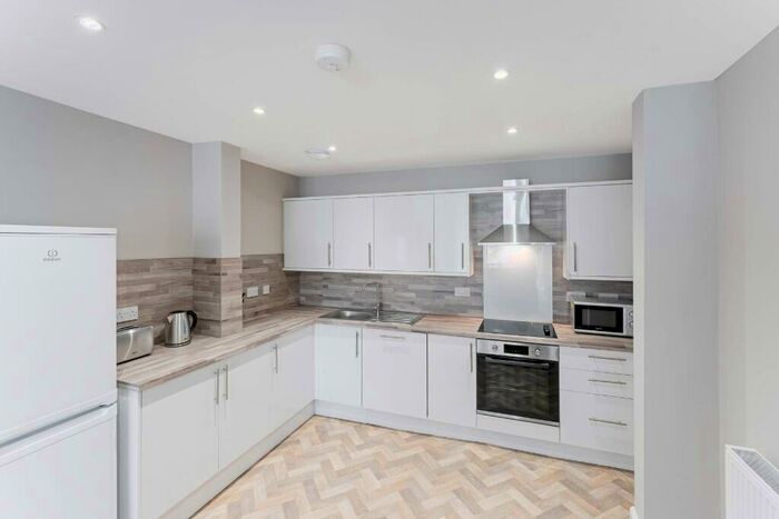 4 Bedroom Flat To Rent In Marchmont Road, Marchmont, Edinburgh, EH9