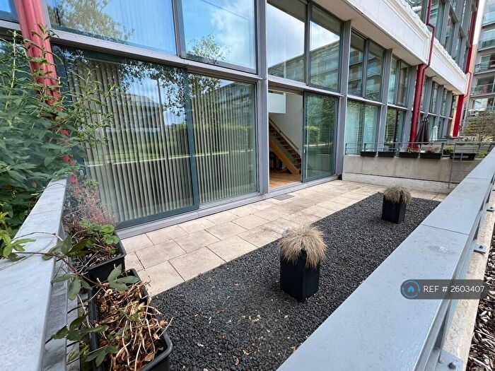 2 Bedroom Flat To Rent In Highbury Stadium Square, London, N5