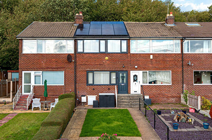 3 Bedroom Terraced House For Sale In Sunnyside Road, Leeds, West Yorkshire, LS13