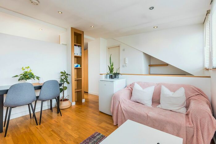 1 Bedroom Flat To Rent In Chamberlayne Road, Kensal Rise, NW10