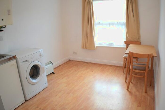 Studio To Rent In Myddleton Road, London, N22