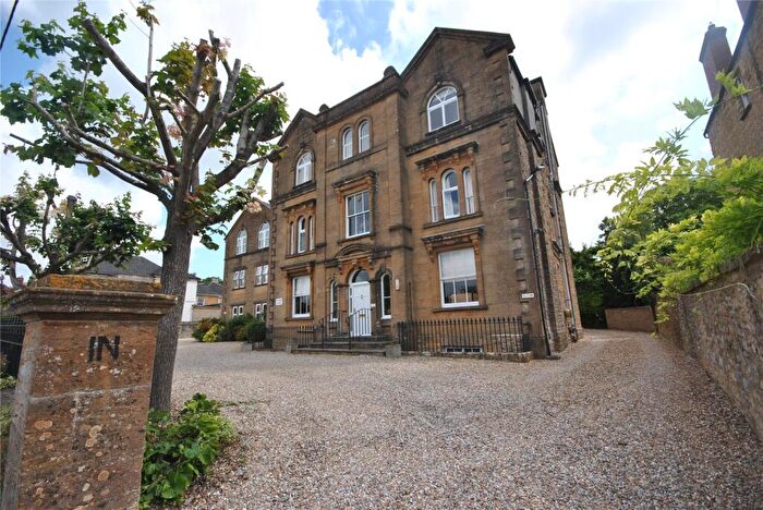 1 Bedroom Apartment To Rent In The Avenue, Sherborne, DT9