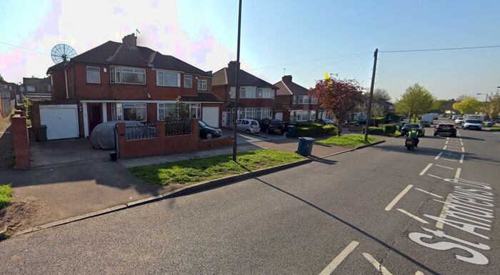 5 Bedroom Semi-Detached House To Rent In St. Andrews Drive, Stanmore, Greater London, HA7