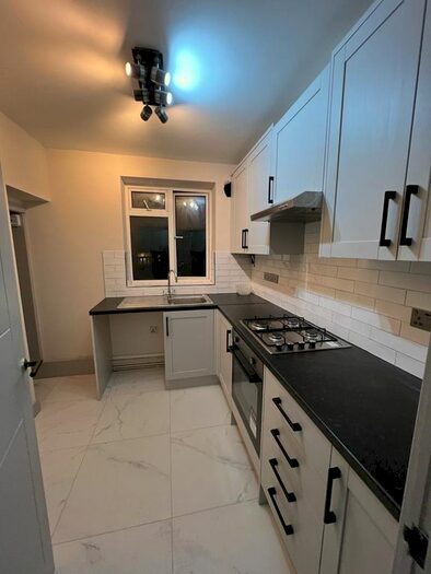 2 Bedroom Flat To Rent In Wilton Court, Muswell Hill, N10