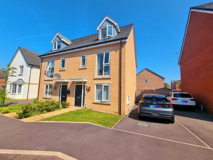 4 Bedroom Terraced House To Rent In Upton Close, St. Helens, WA9