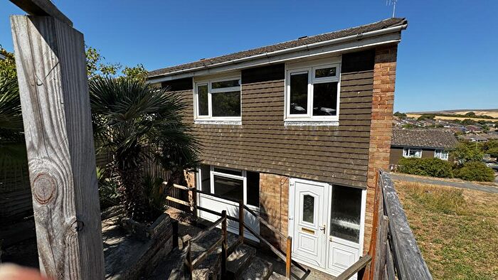 3 Bedroom End Of Terrace House To Rent In Chestnut Way, Newhaven, East Sussex, BN9