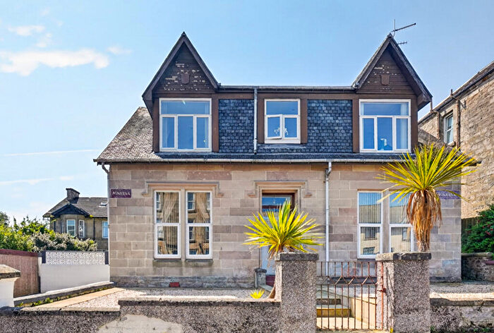 3 Bedroom Flat For Sale In A Newton Street, Greenock, PA16