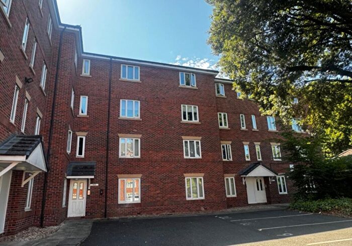 2 Bedroom Flat For Sale In Flat Woodsome Park, Woolton, Liverpool, Merseyside, L25