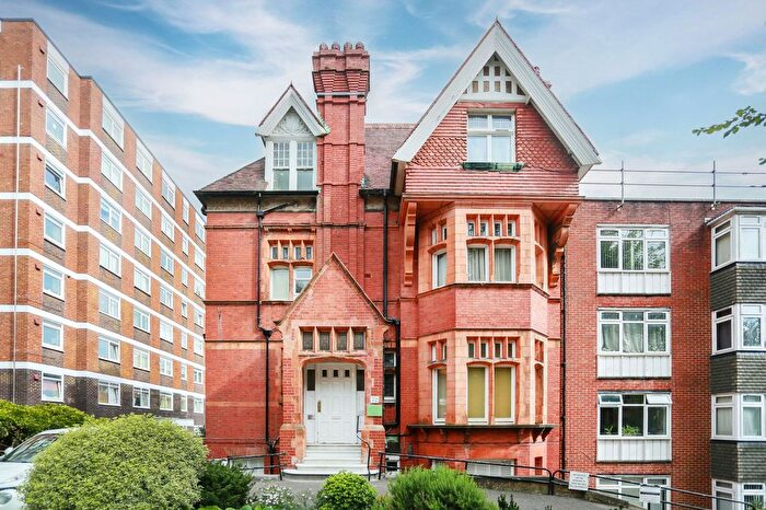 1 Bedroom Flat For Sale In The Drive, Hove, BN3