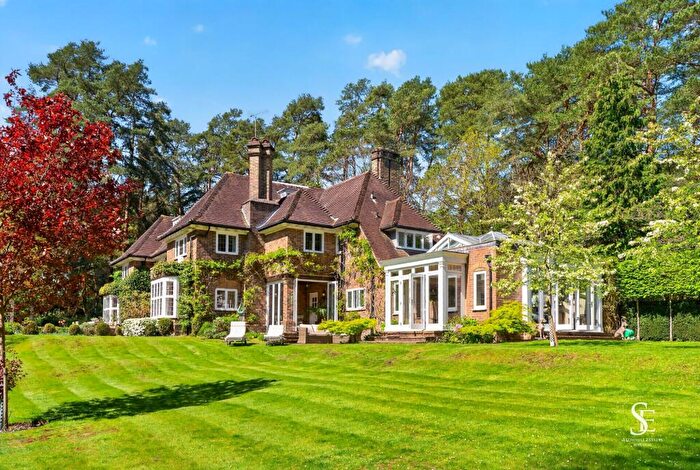 7 Bedroom Detached House For Sale In Swinley Road, Ascot, SL5