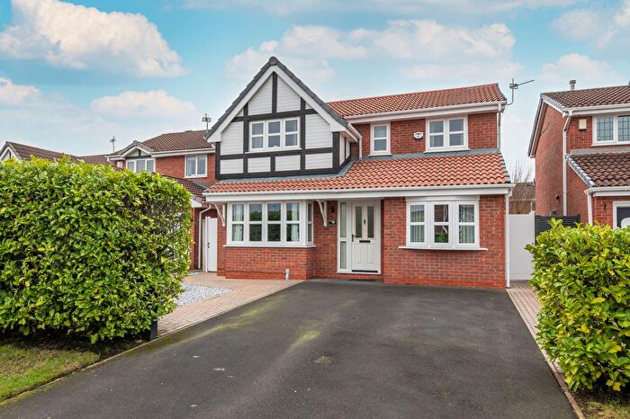 4 Bedroom Detached House For Sale In Bicknell Close, Great Sankey, WA5