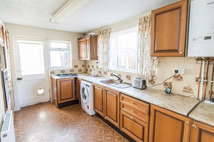 2 Bedroom Detached Bungalow For Sale In Howard Way, Market Harborough, LE16