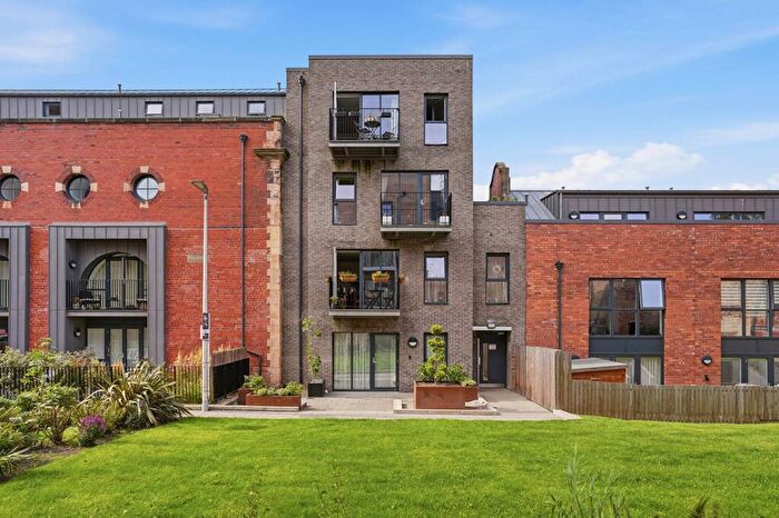 1 Bedroom Flat For Sale In Flat, Dryden Street, Leith, Edinburgh, EH7
