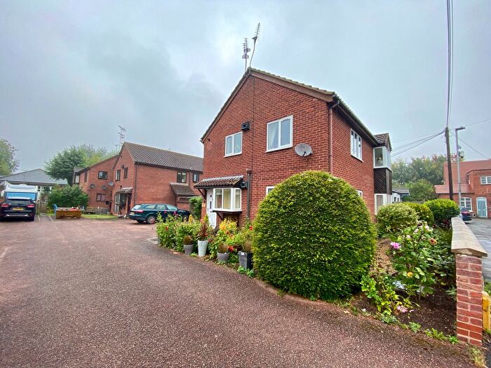 2 Bedroom Maisonette To Rent In Old Mill Court, Nottingham, NG13