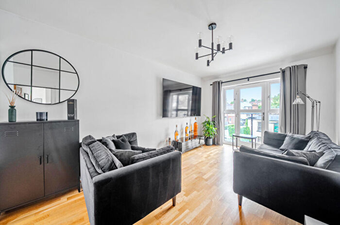 2 Bedroom Apartment For Sale In Stort Road, Bishop's Stortford, Hertfordshire, CM23