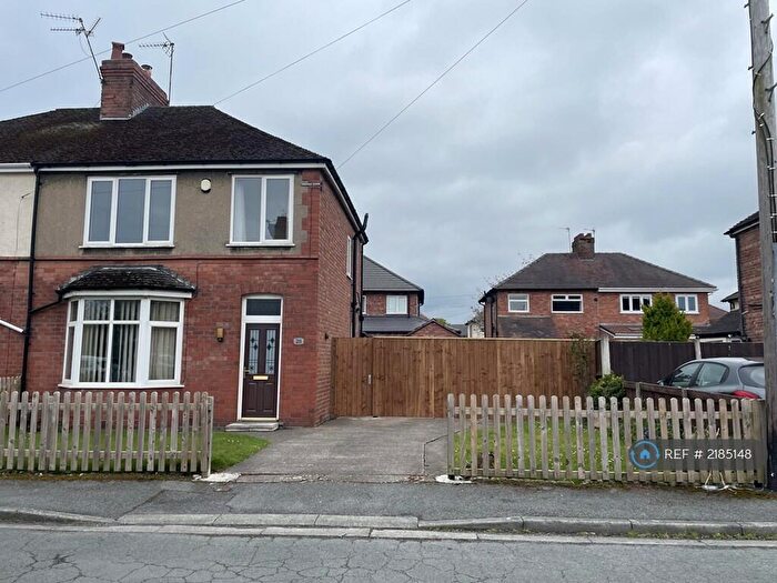 3 Bedroom Semi-Detached House To Rent In Fairfield Avenue, Whitby, Ellesmere Port, CH65