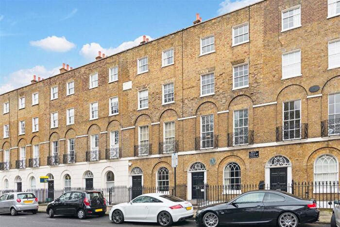 1 Bedroom Flat To Rent In Canonbury Square, N1