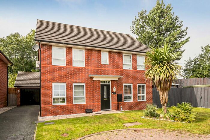 4 Bedroom Detached House For Sale In Wood Farm Close, Chester, CH2