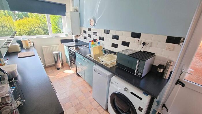 2 Bedroom Detached House To Rent In Nottingham Road, Bingham, Nottingham, NG13