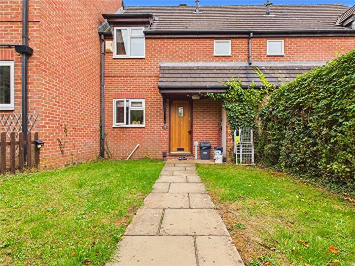 2 Bedroom Terraced House To Rent In Hay Leaze, Yate, Bristol, BS37
