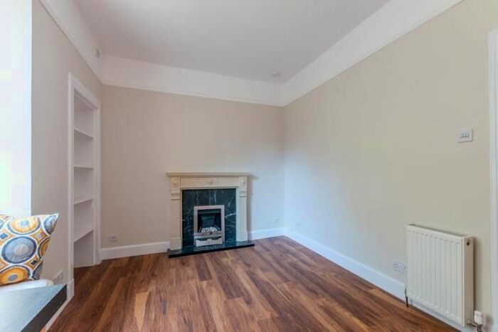 1 Bedroom Flat To Rent In Coltbridge Avenue, Edinburgh, EH12