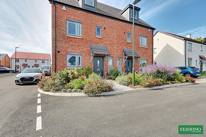 4 Bedroom Semi-Detached House For Sale In Severnbank Avenue, Newnham, GL14