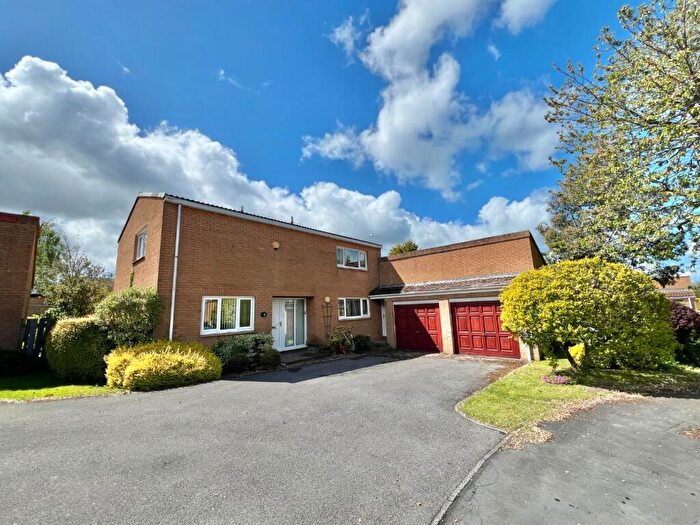 4 Bedroom Detached House For Sale In Elm Close, Spennymoor, DL16