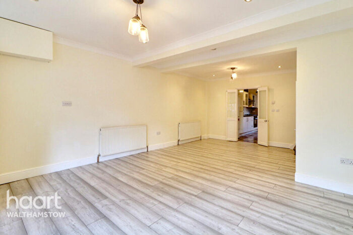 2 Bedroom Terraced House For Sale In Goldsmith Road, Walthamstow, E17