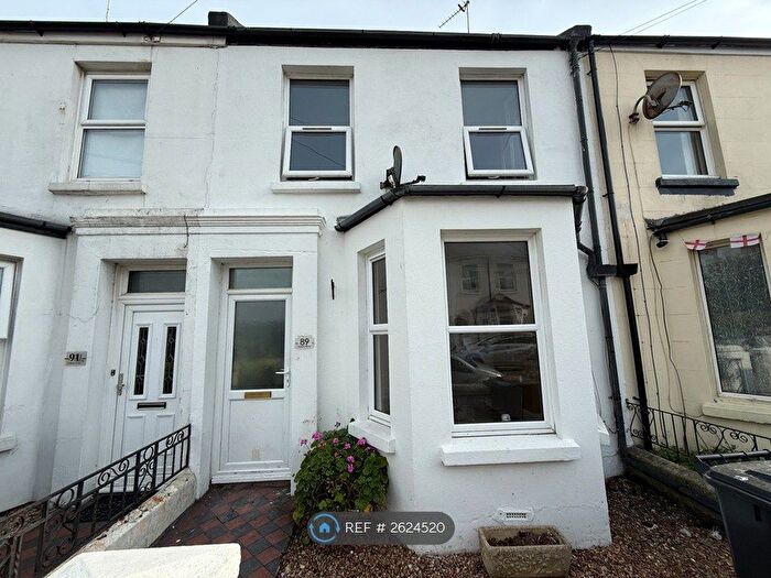 4 Bedroom Terraced House To Rent In Susans Road, Eastbourne, BN21