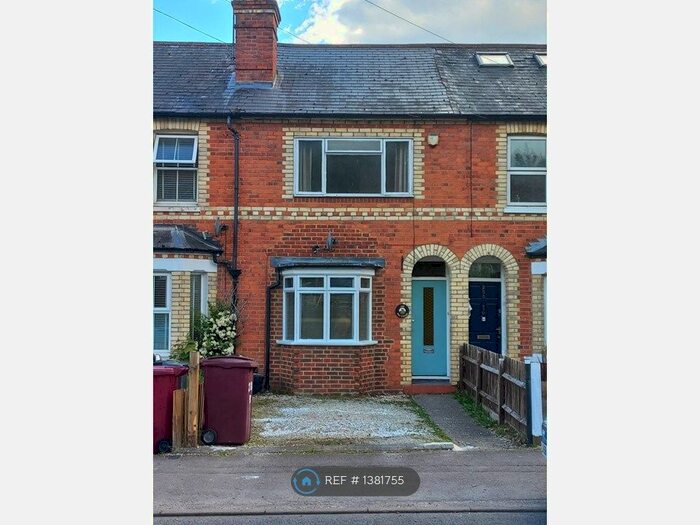 2 Bedroom Terraced House To Rent In Hemdean Road, Caversham, Reading, RG4
